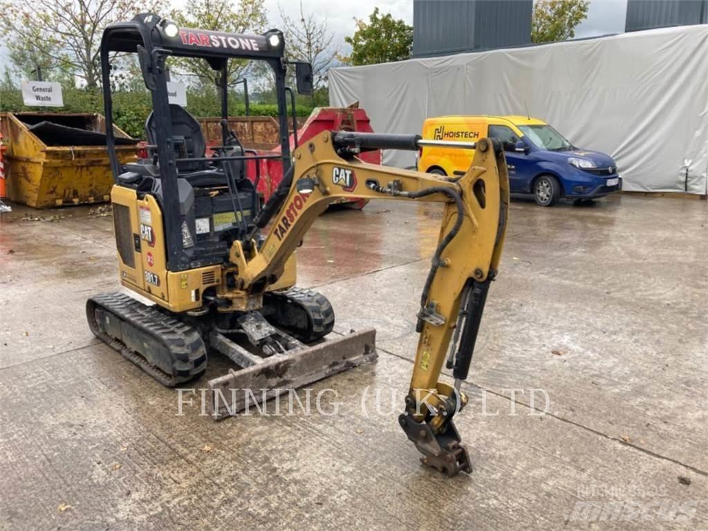 CAT 301.7 Bagri goseničarji