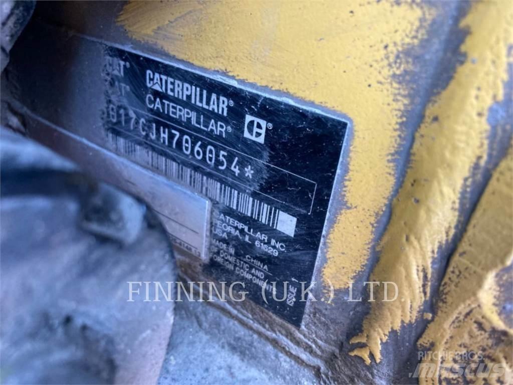 CAT 301.7 Bagri goseničarji