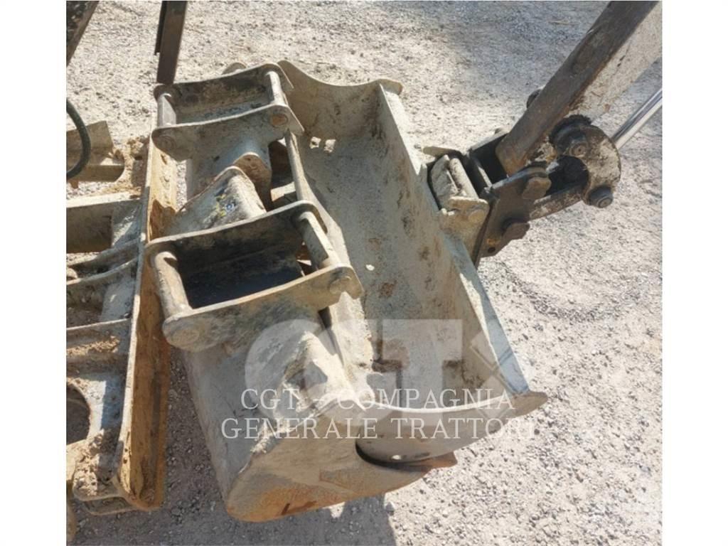 CAT 301.7D Bagri goseničarji