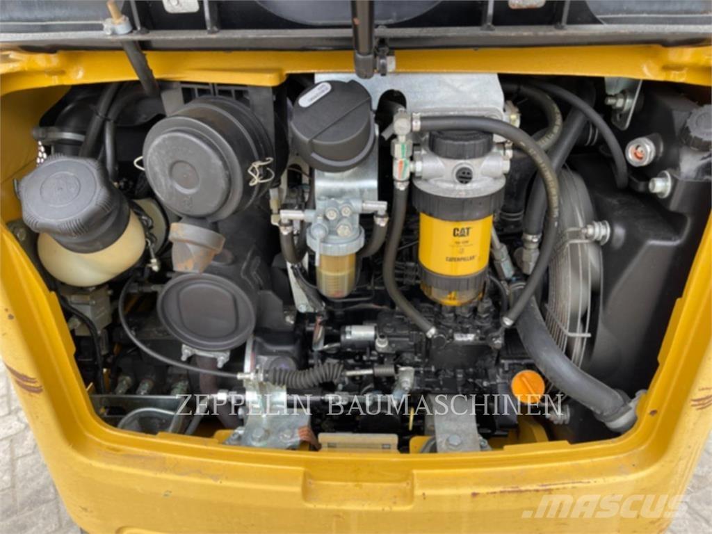 CAT 301.7D Bagri goseničarji