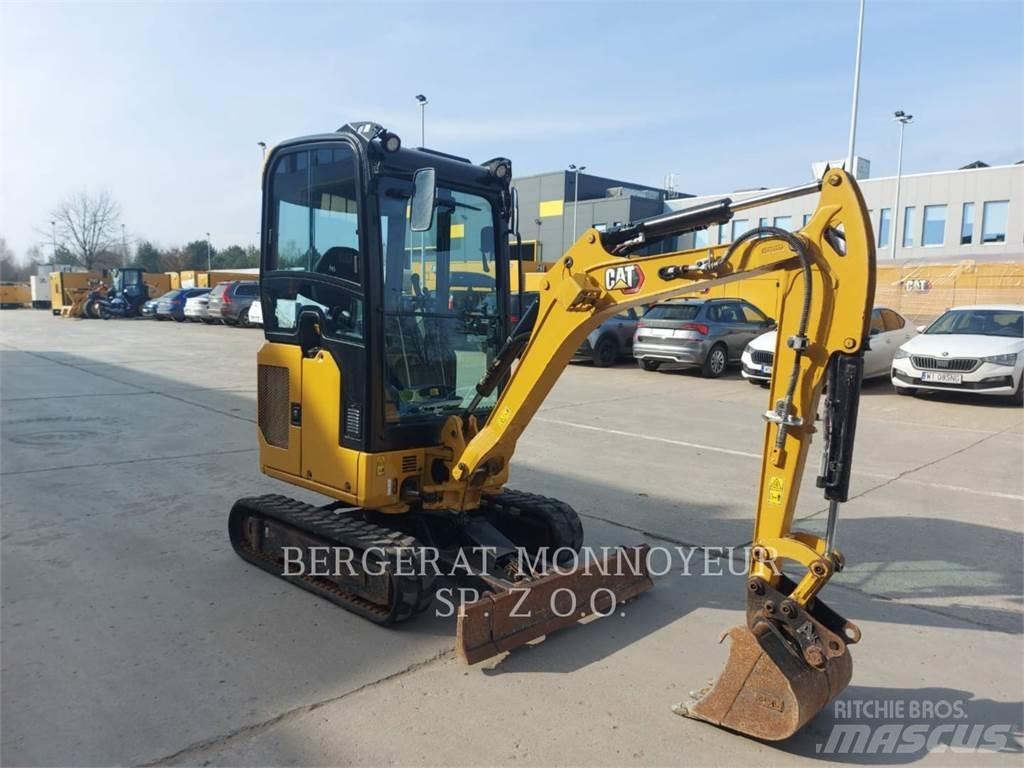 CAT 301.8 Bagri goseničarji
