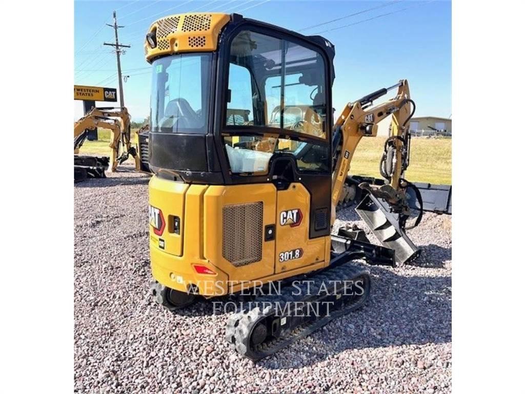 CAT 301.8 Bagri goseničarji