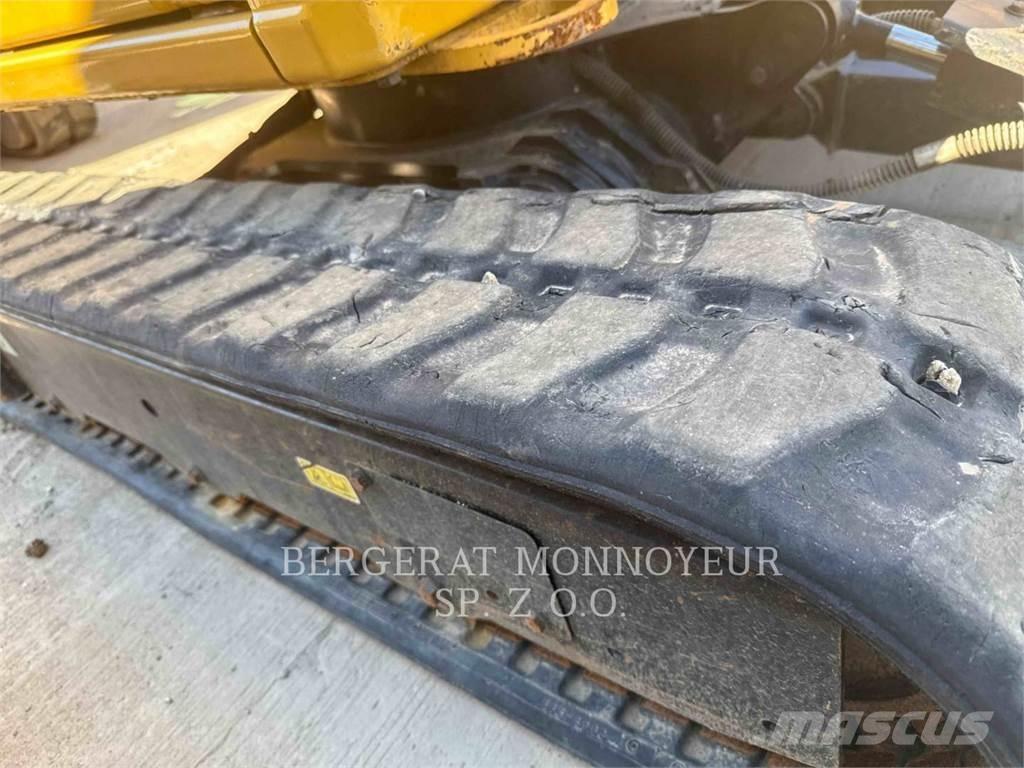 CAT 301.8 Bagri goseničarji