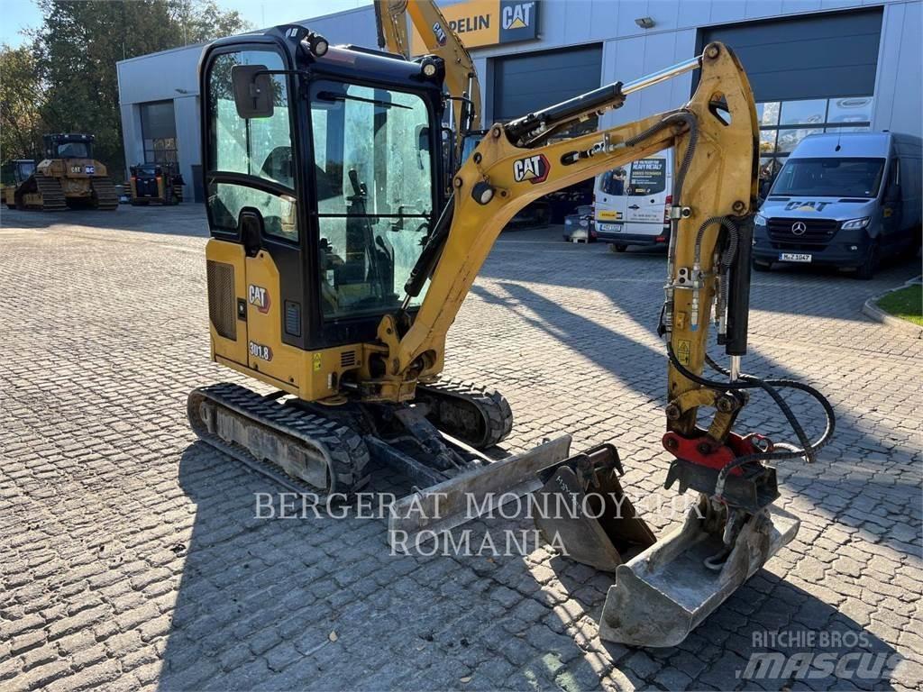 CAT 301.8-05 Bagri goseničarji