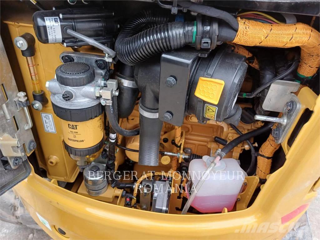 CAT 301.8-05 Bagri goseničarji