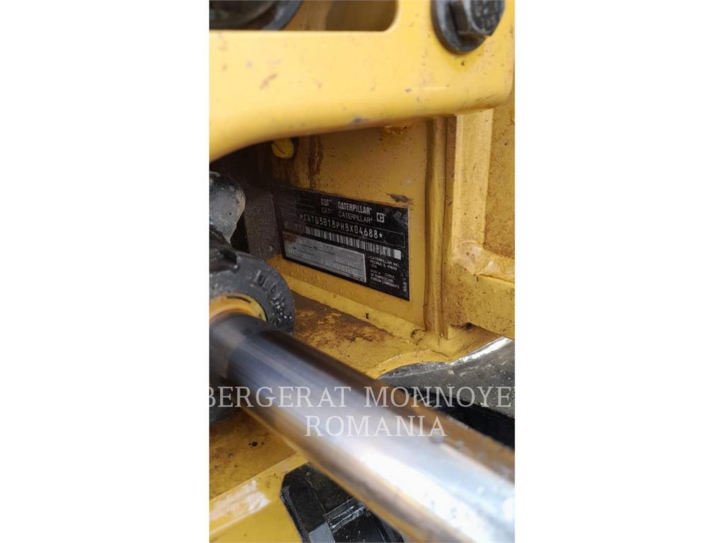 CAT 301.8-05 Bagri goseničarji