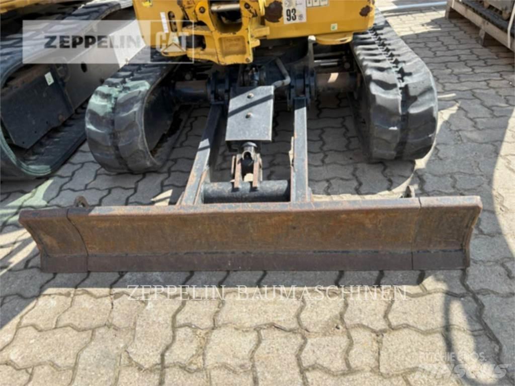 CAT 301.8-05A Bagri goseničarji