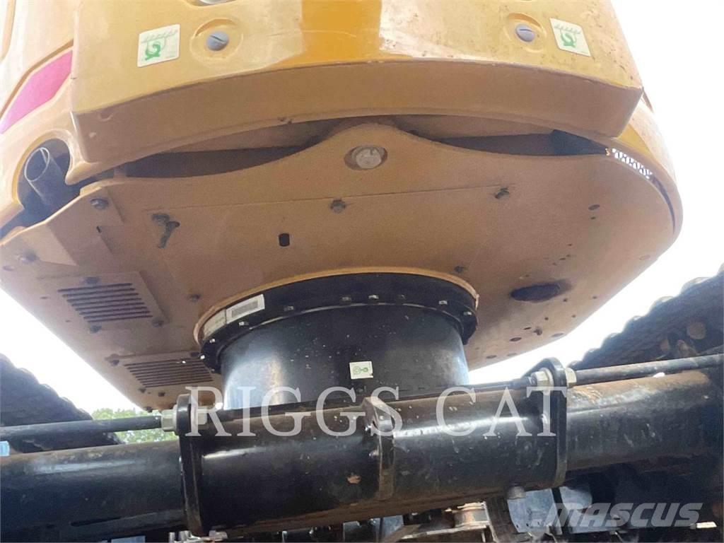 CAT 302.7 Bagri goseničarji