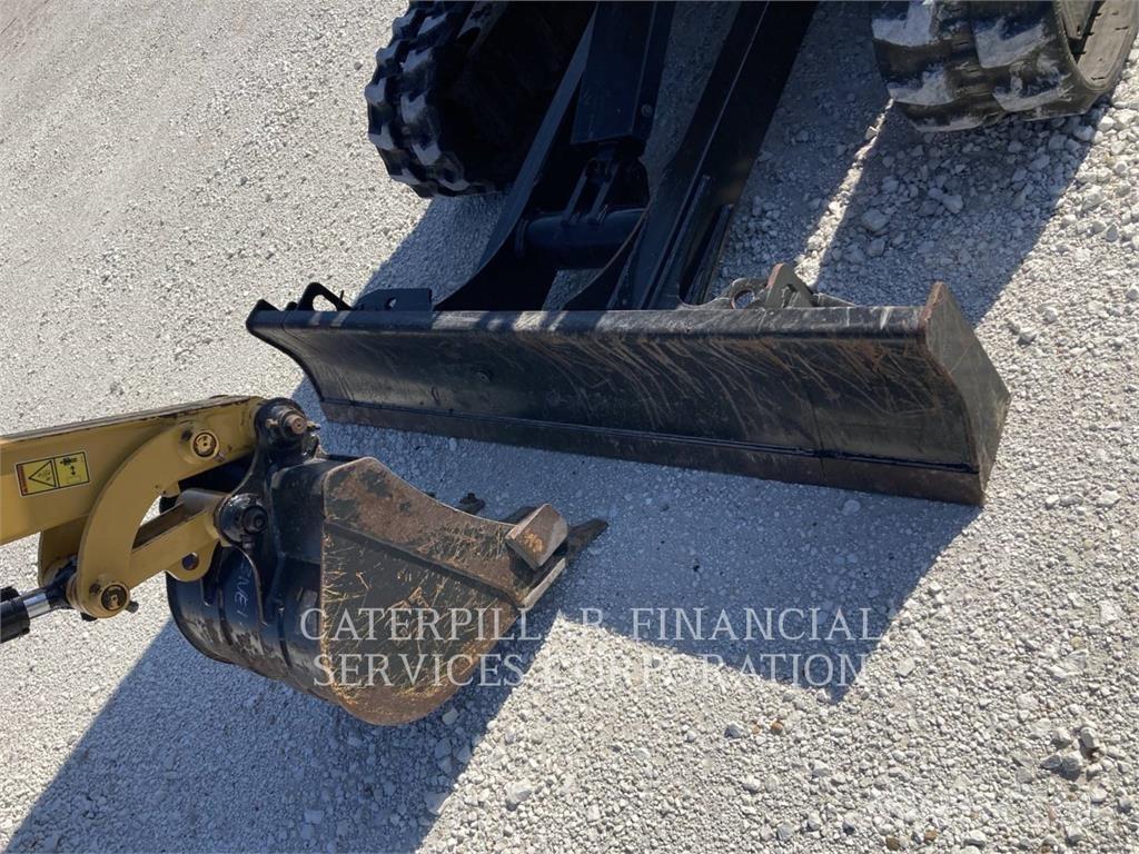 CAT 302.7-07CR Bagri goseničarji