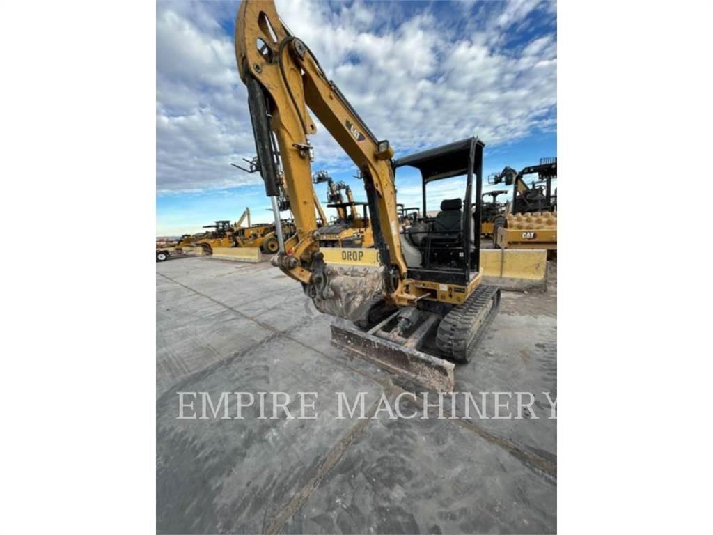 CAT 302.7D CR Bagri goseničarji