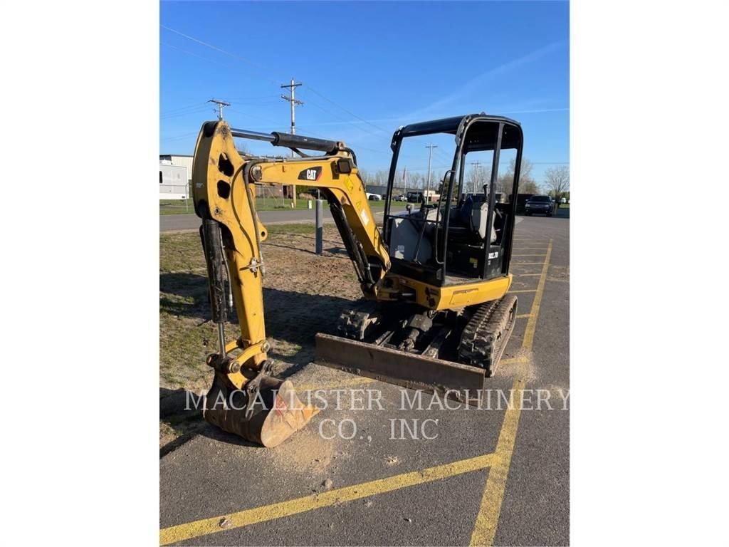 CAT 302.7DCR Bagri goseničarji