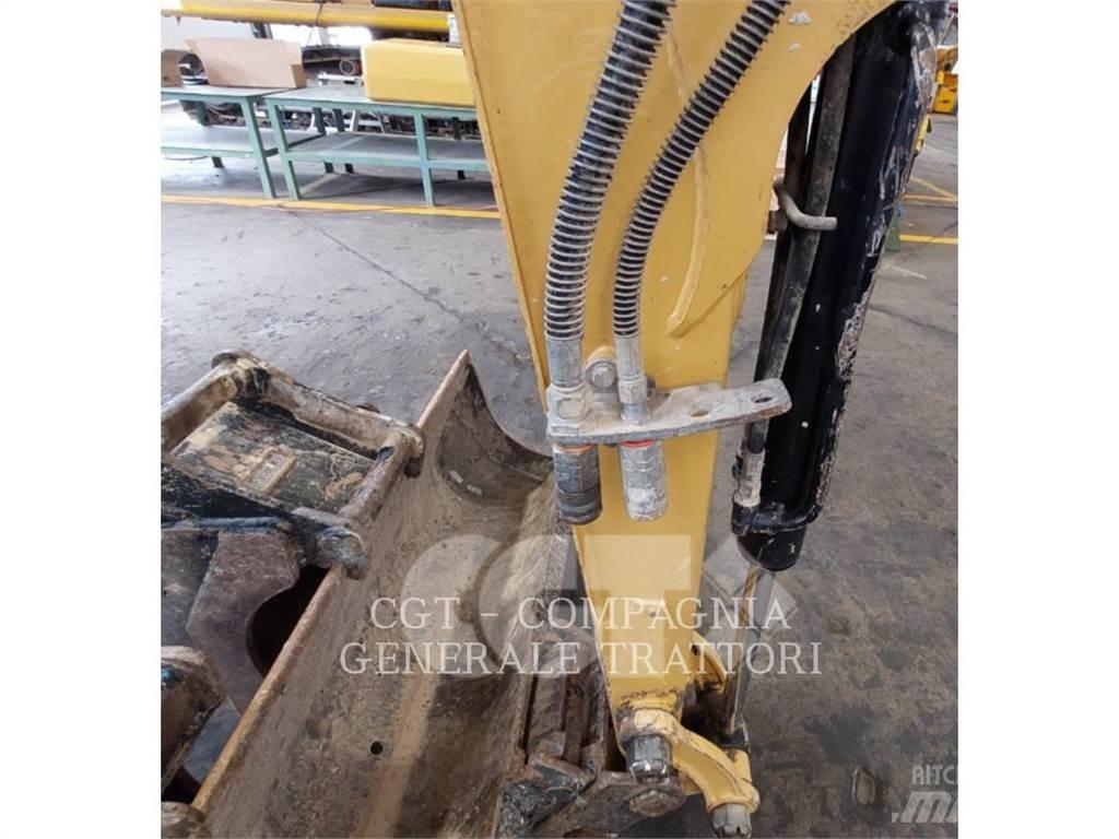 CAT 302.7DCR Bagri goseničarji