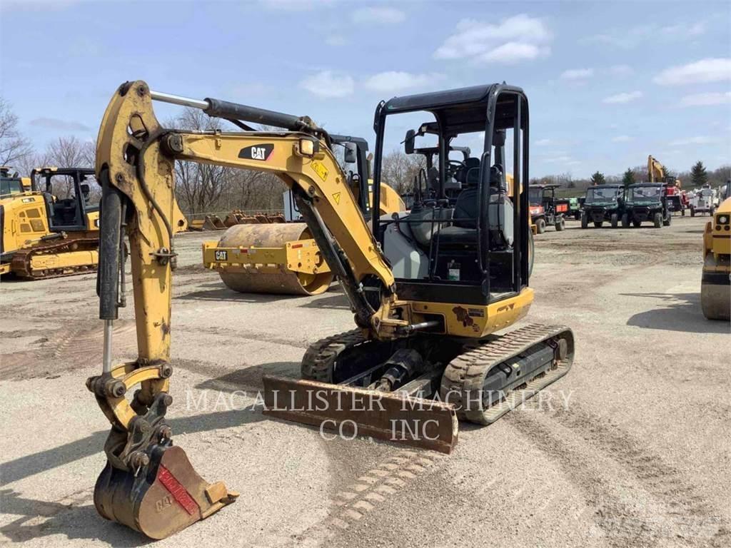 CAT 302.7DCR Bagri goseničarji