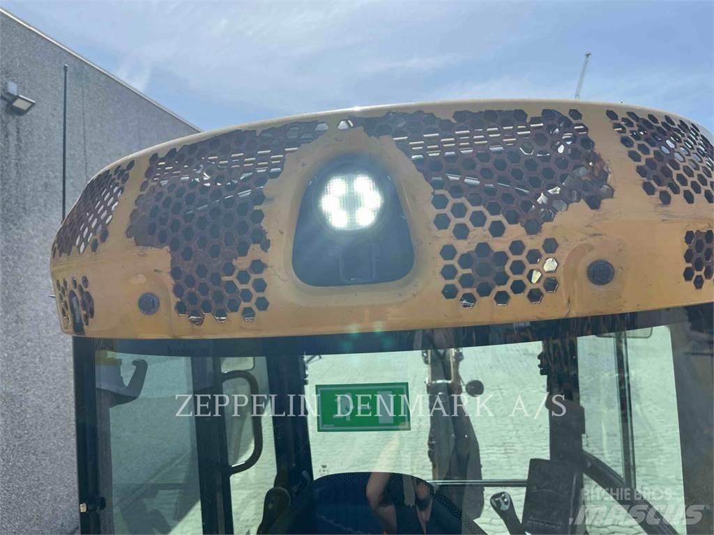 CAT 30205CR Bagri goseničarji
