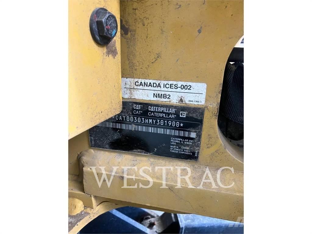 CAT 303 Mini bagri <7t