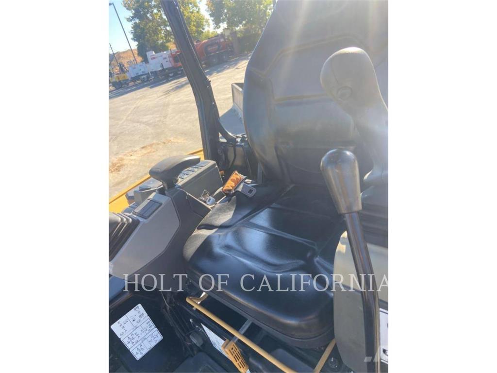 CAT 303.5 Bagri goseničarji