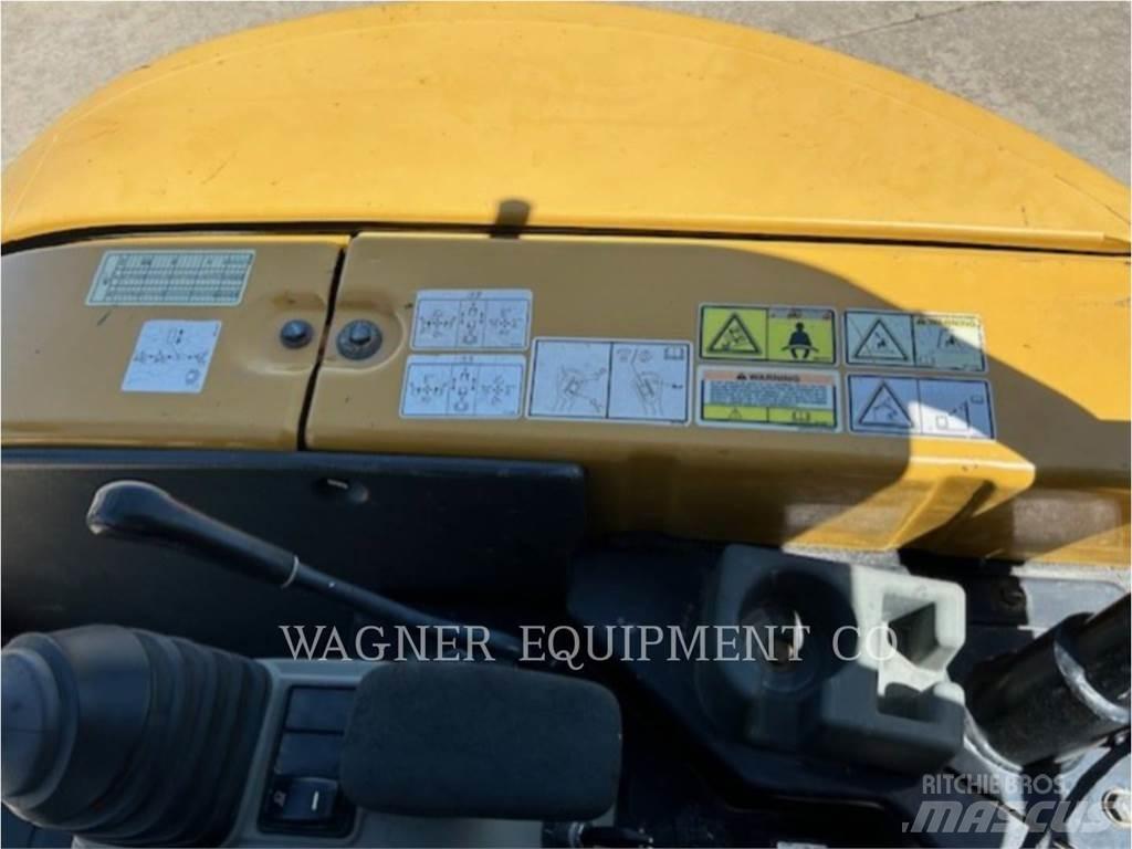 CAT 303.5E2 Bagri goseničarji