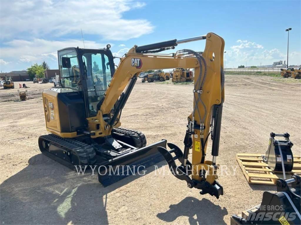 CAT 304 Bagri goseničarji