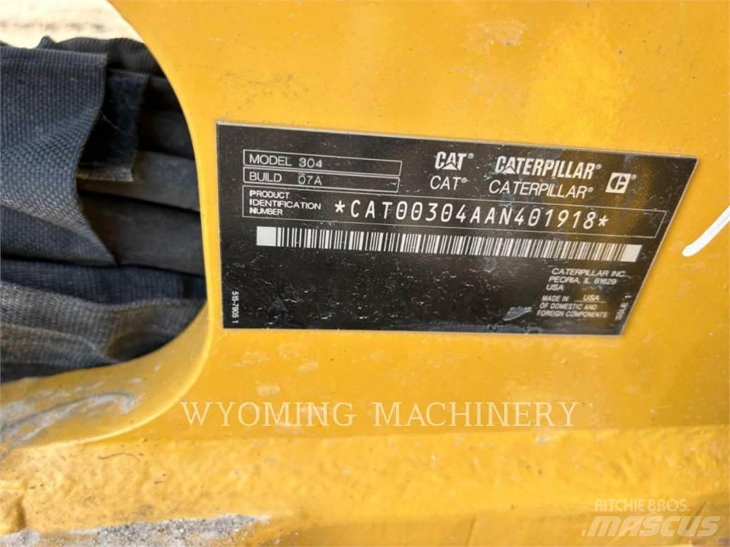 CAT 304 Bagri goseničarji