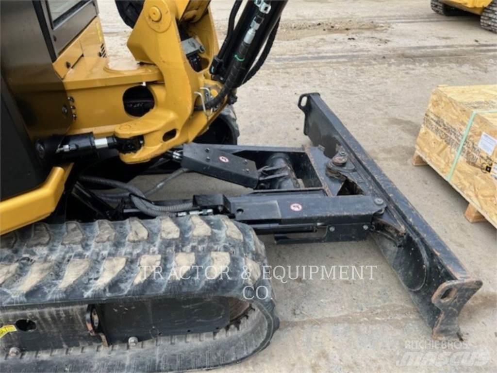 CAT 304 Bagri goseničarji