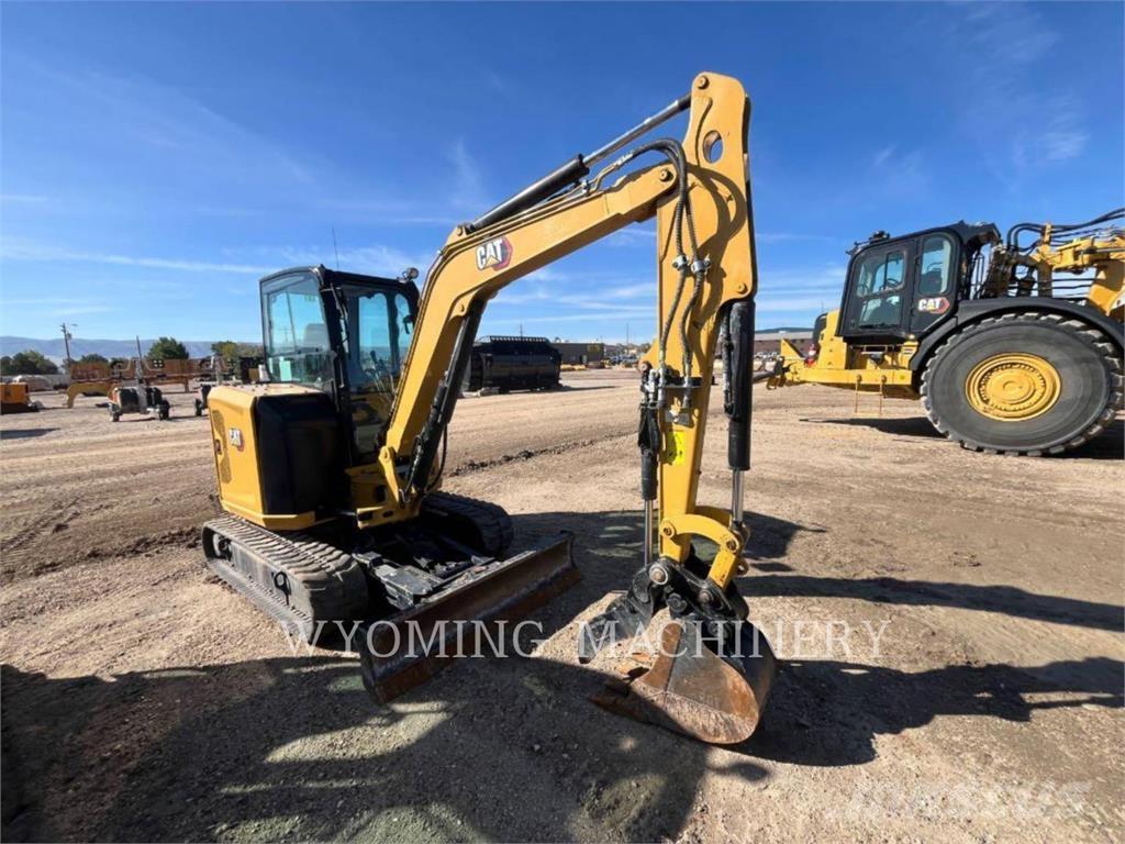 CAT 304 Bagri goseničarji