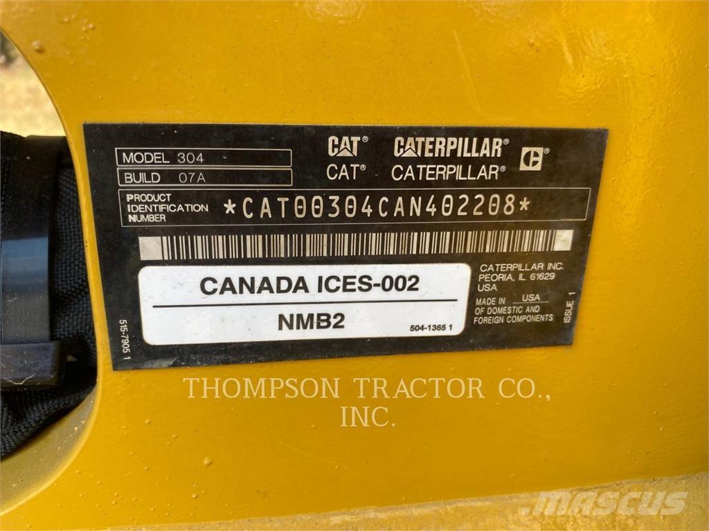 CAT 304 Bagri goseničarji