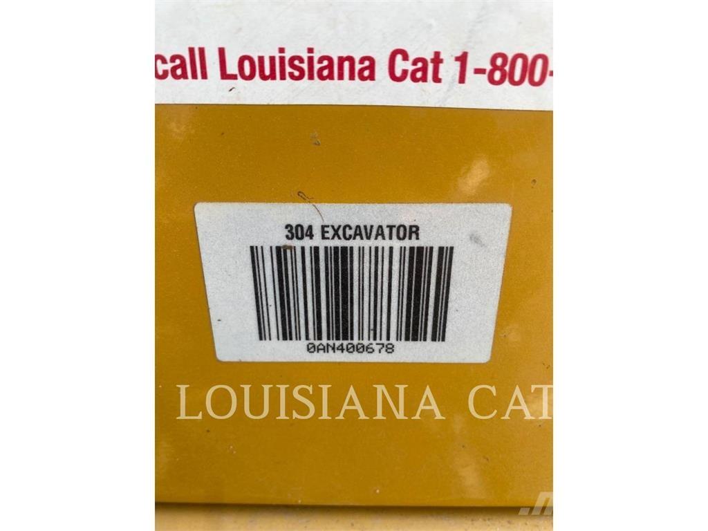 CAT 304 Bagri goseničarji