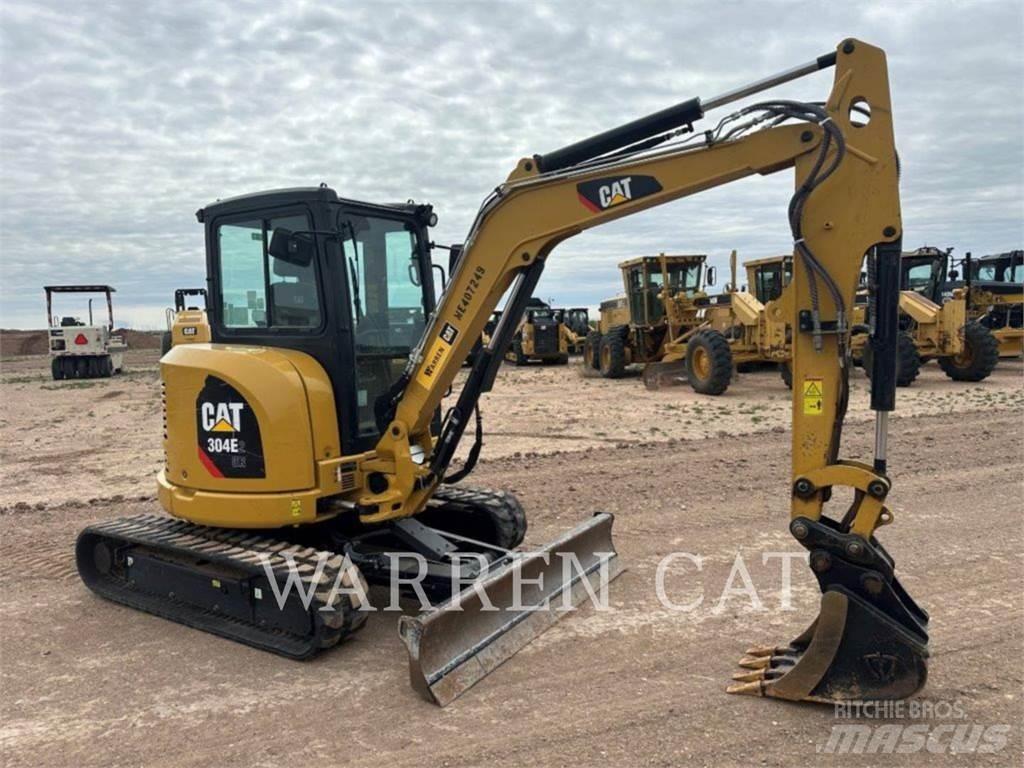 CAT 304E2 Bagri goseničarji