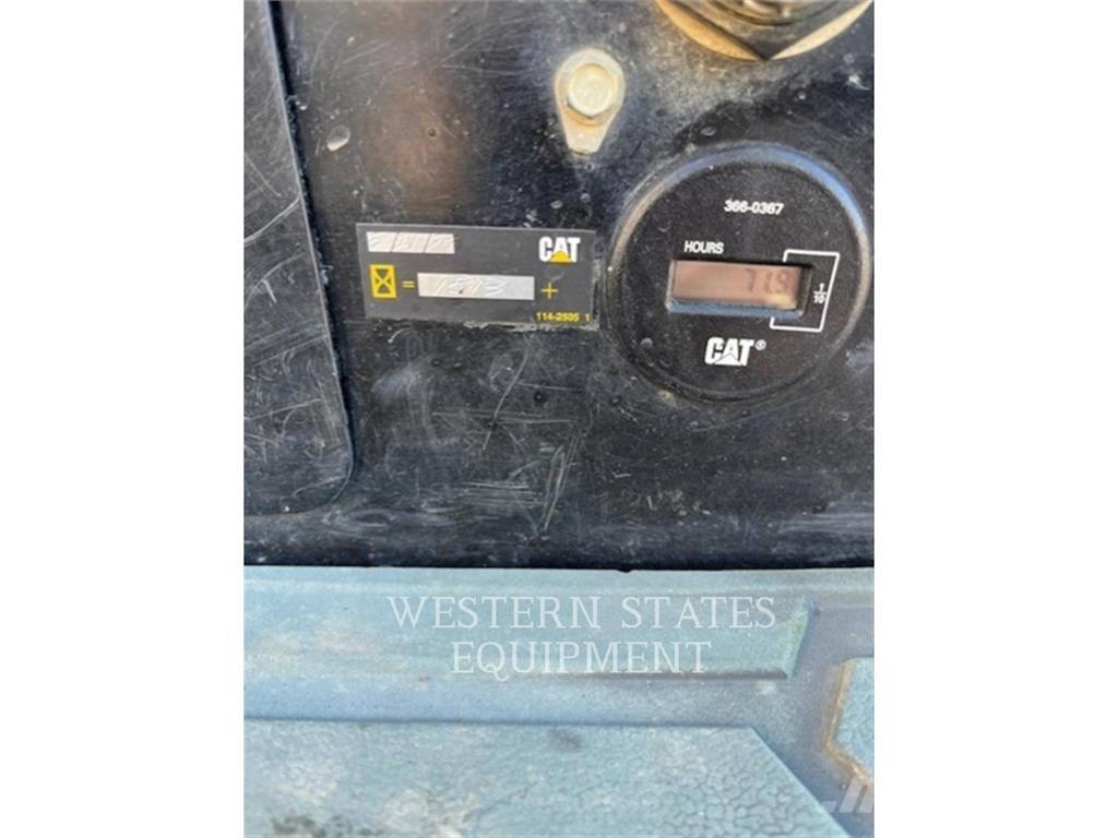 CAT 304E2 Bagri goseničarji