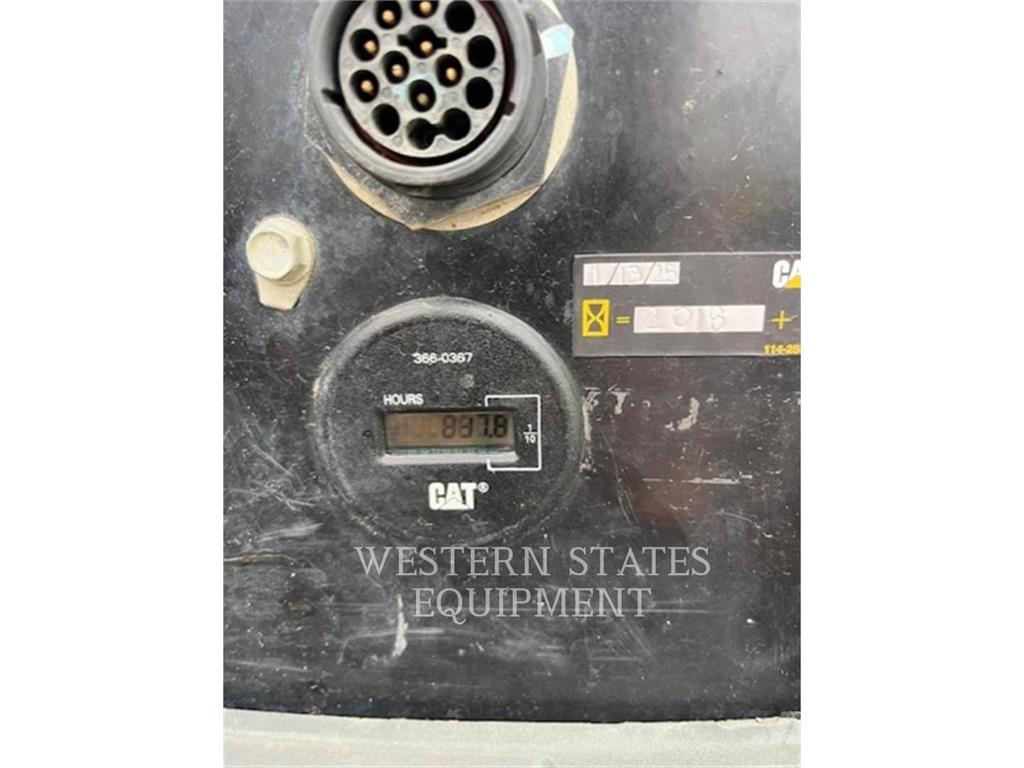 CAT 304E2 Bagri goseničarji