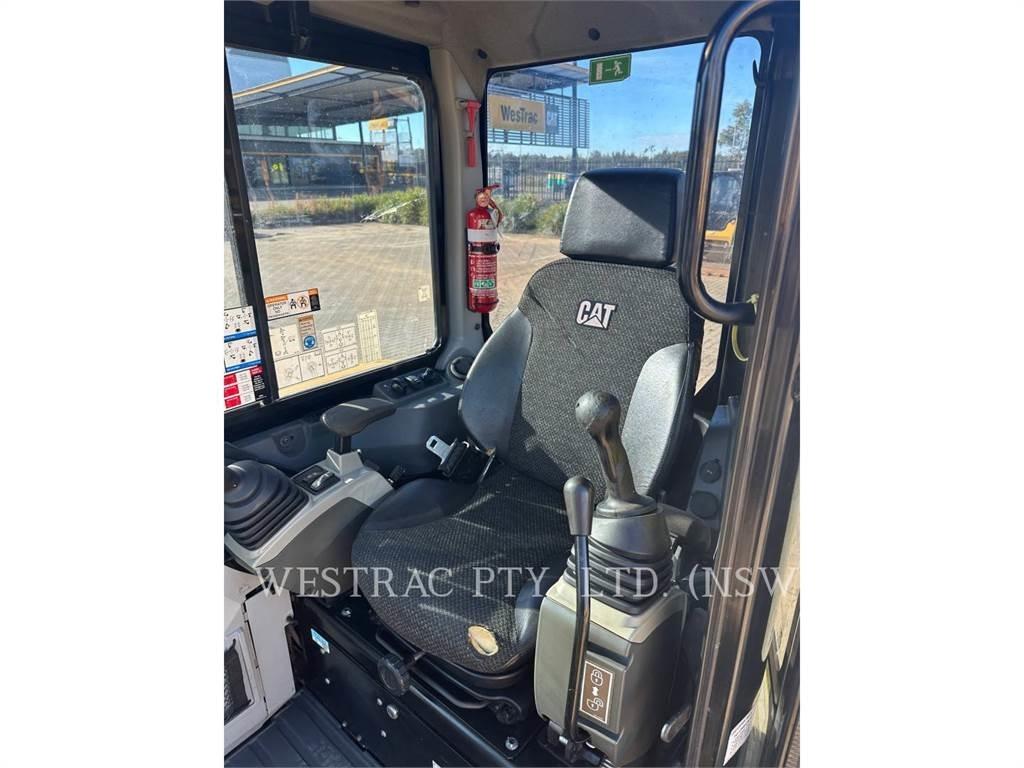 CAT 304E2CR Bagri goseničarji