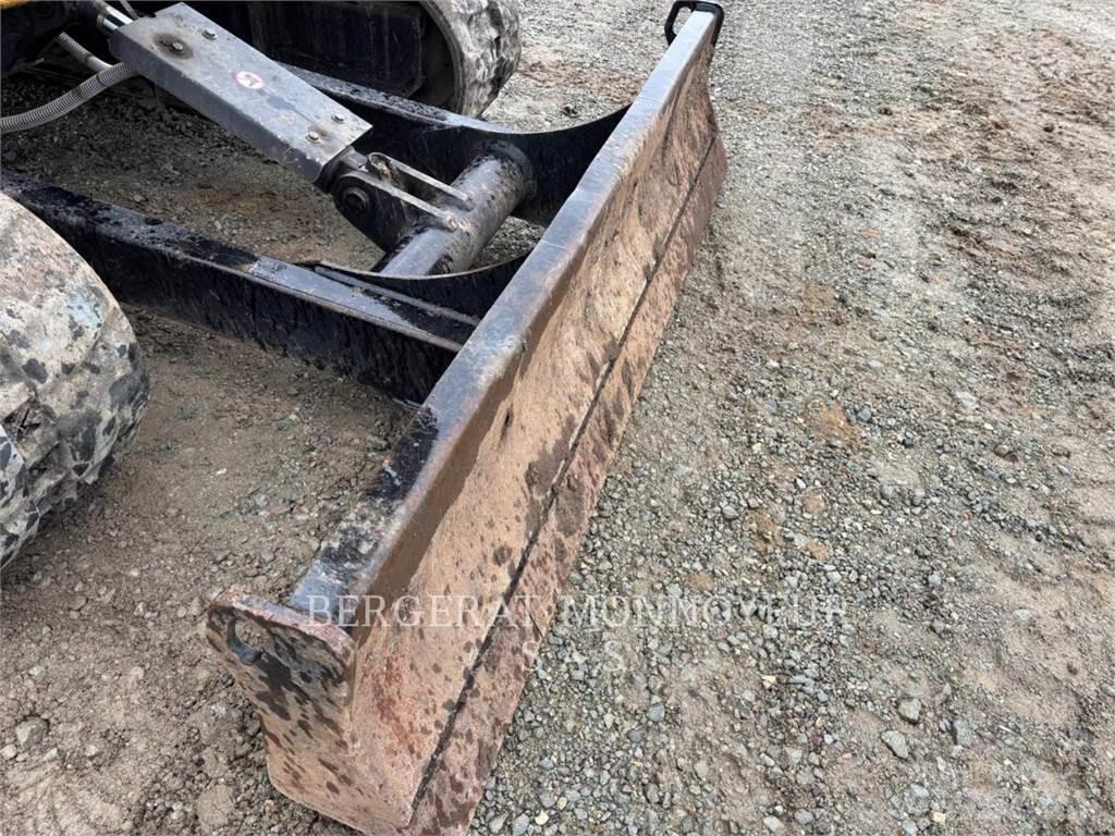 CAT 305 Bagri goseničarji