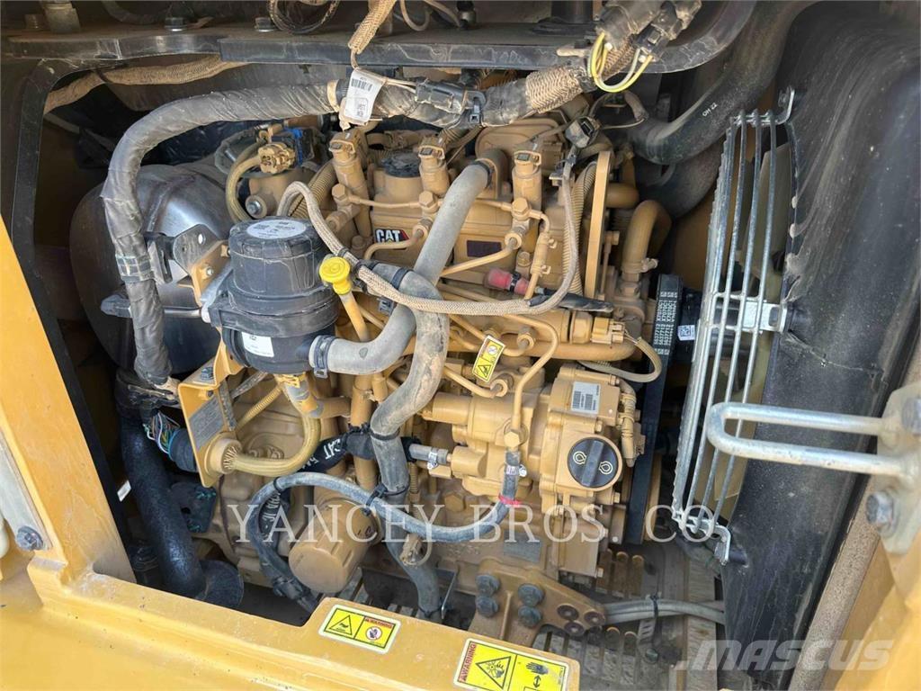 CAT 305 Bagri goseničarji