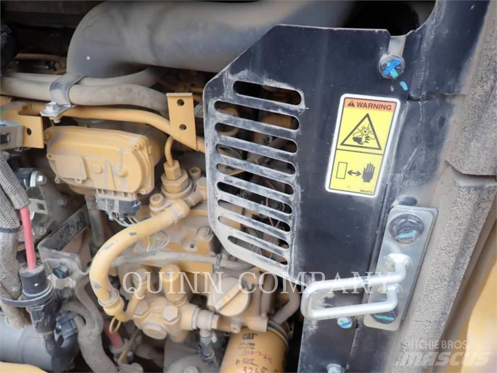 CAT 305E2 Bagri goseničarji