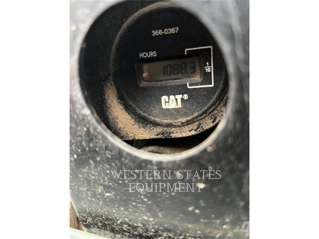 CAT 305E2 Bagri goseničarji