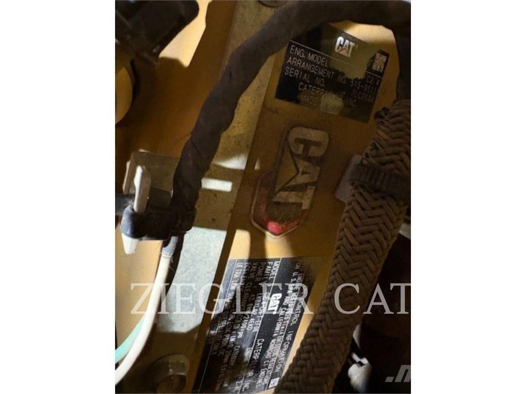 CAT 306 Bagri goseničarji