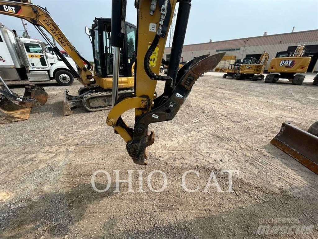 CAT 30607CR Mini bagri <7t