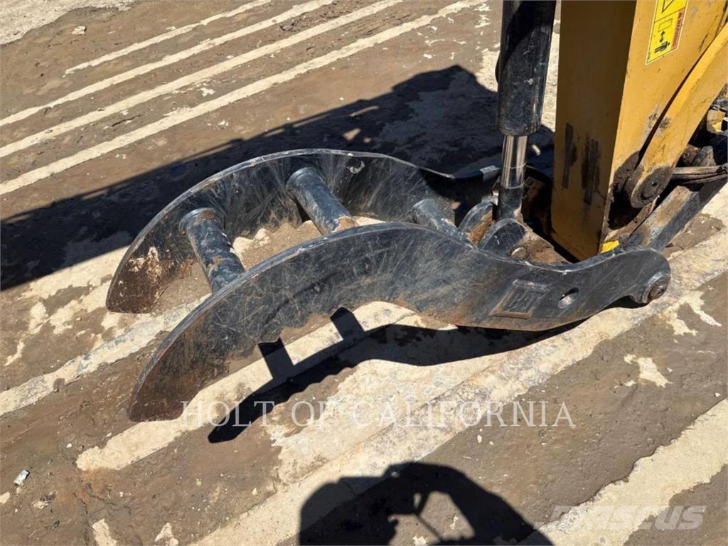 CAT 307.5 Bagri goseničarji