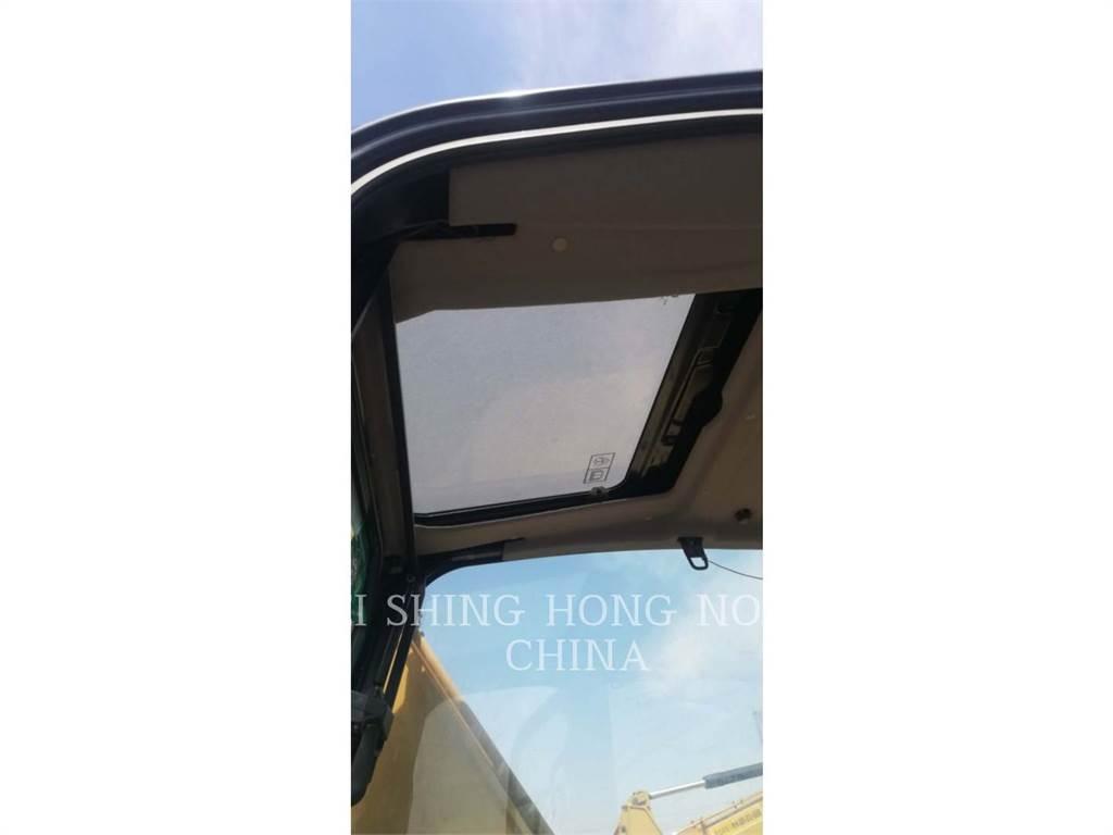 CAT 307.5 Bagri goseničarji