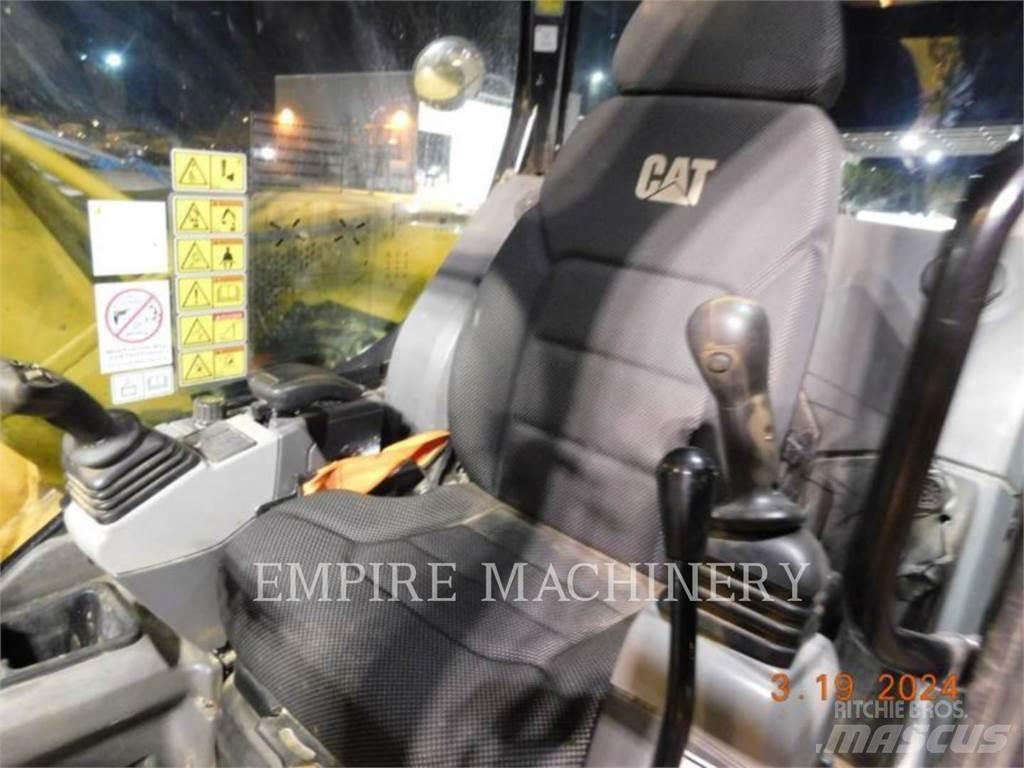 CAT 307.5-07 Bagri goseničarji