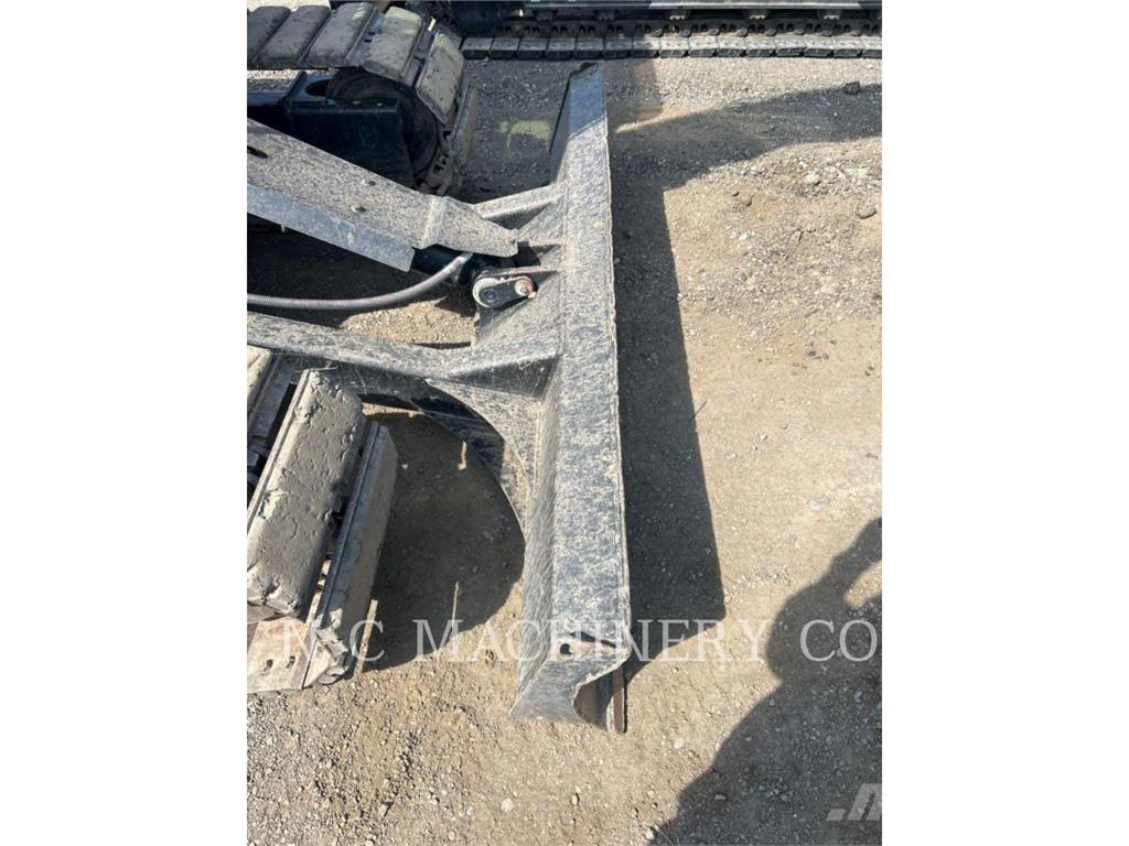 CAT 307E2 Bagri goseničarji