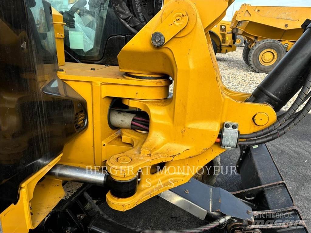 CAT 308 Bagri goseničarji