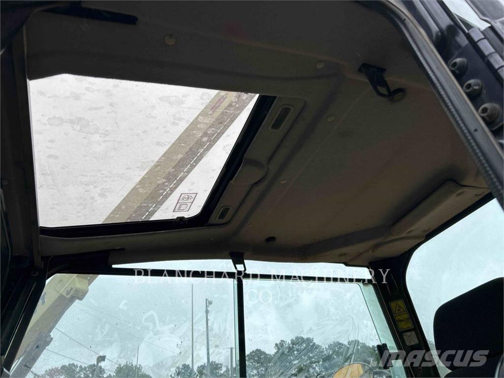 CAT 308CR Bagri goseničarji