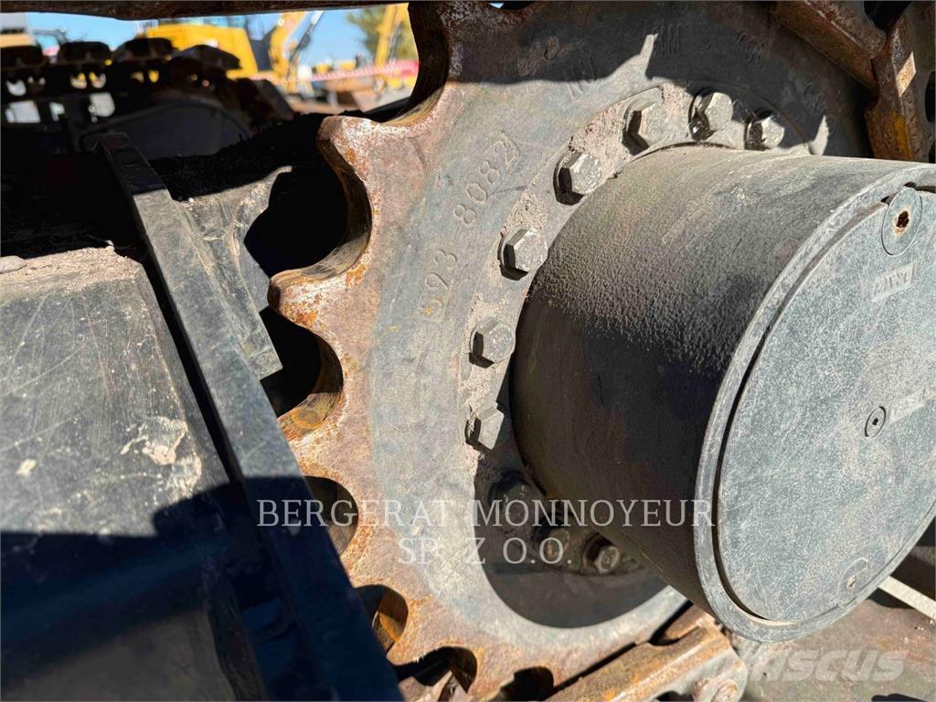 CAT 310 Bagri goseničarji