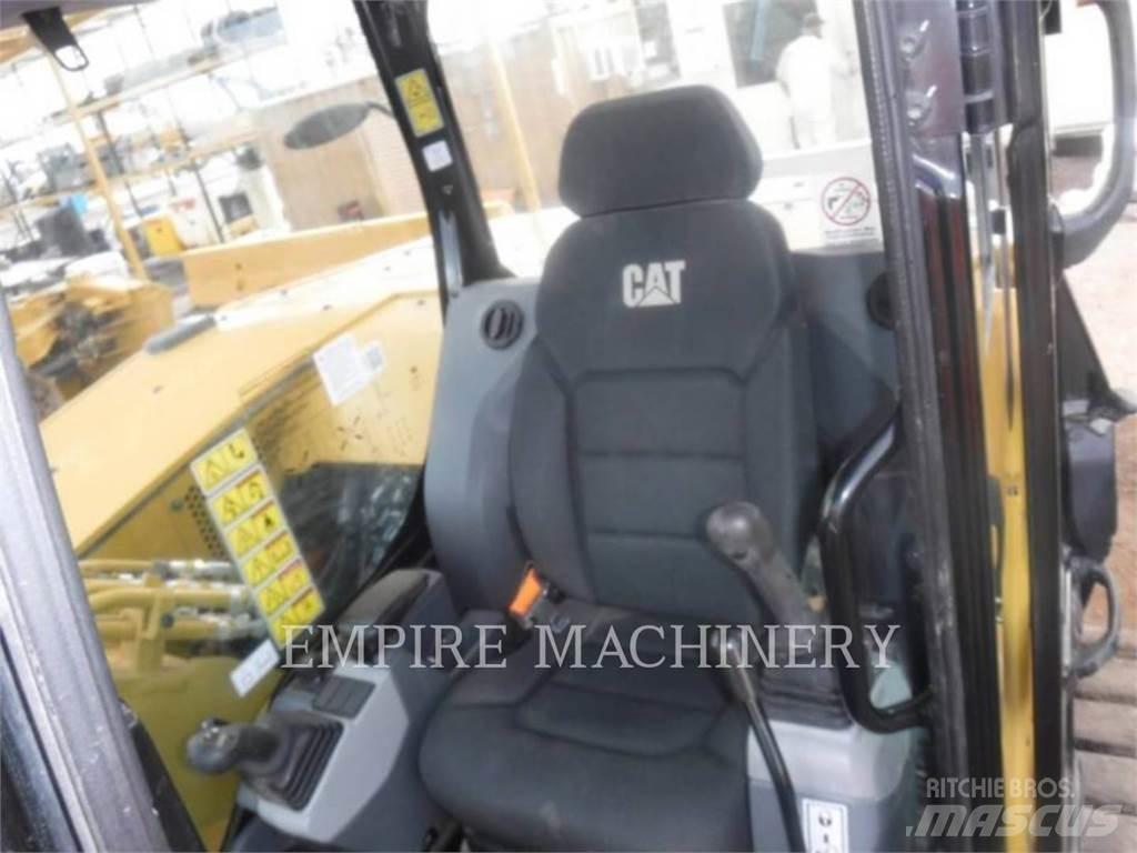 CAT 310-07 Bagri goseničarji