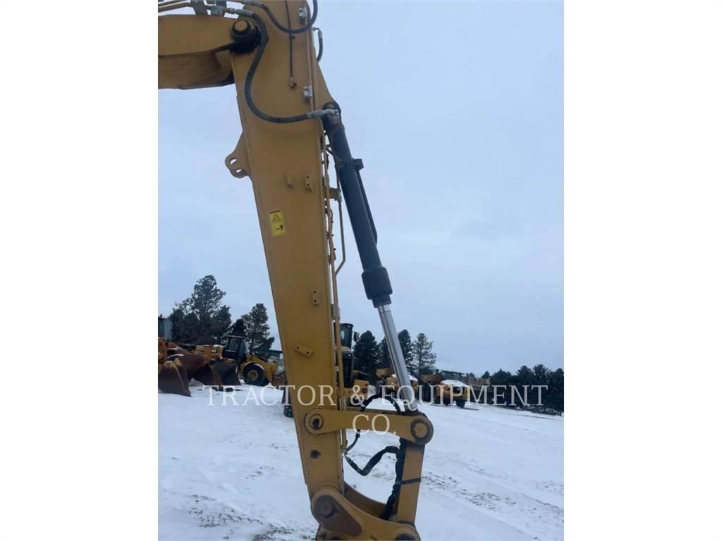 CAT 313 Bagri goseničarji