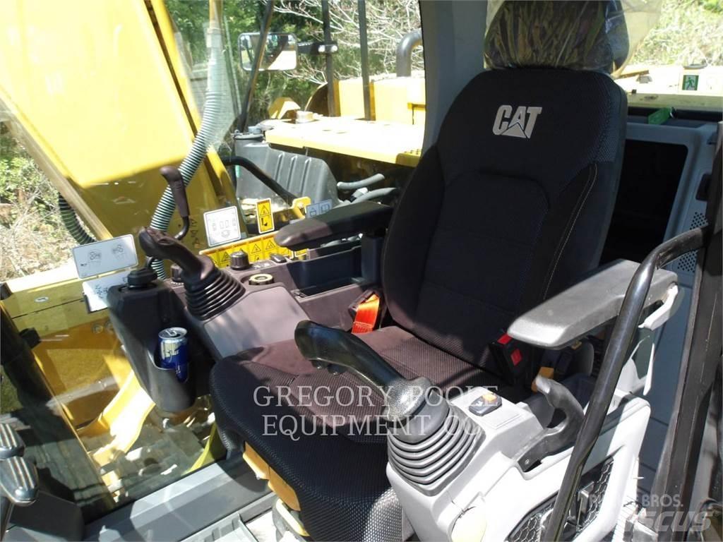 CAT 313 Bagri goseničarji