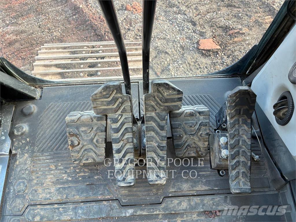 CAT 31307 Bagri goseničarji