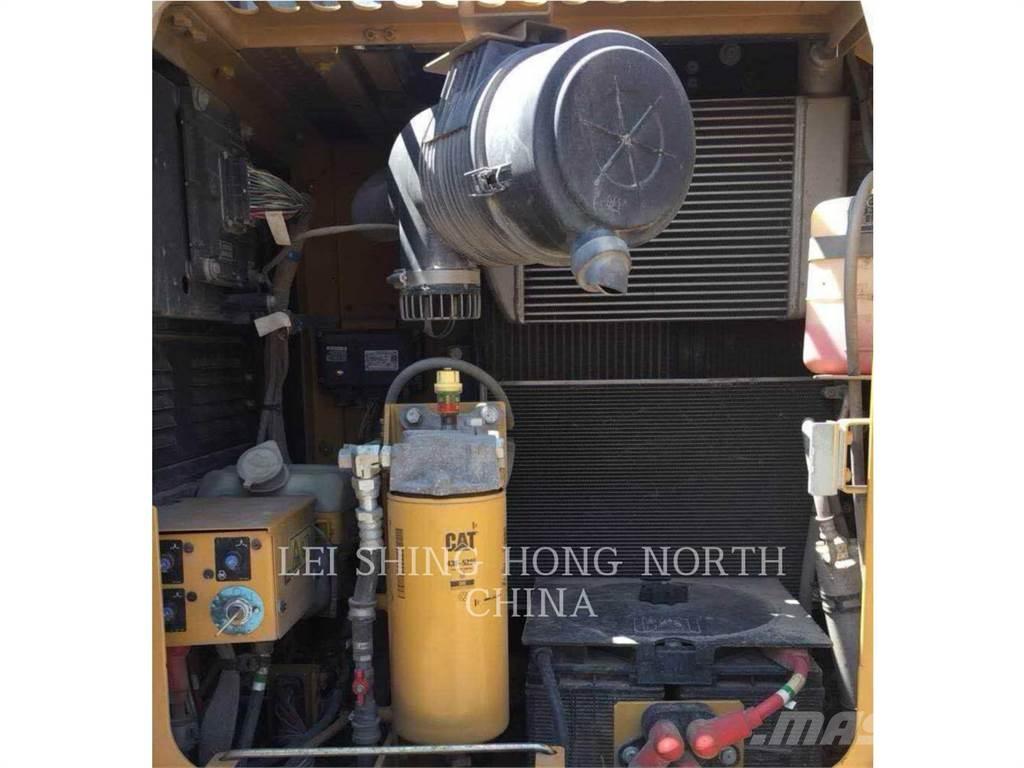 CAT 313D2GC Bagri goseničarji