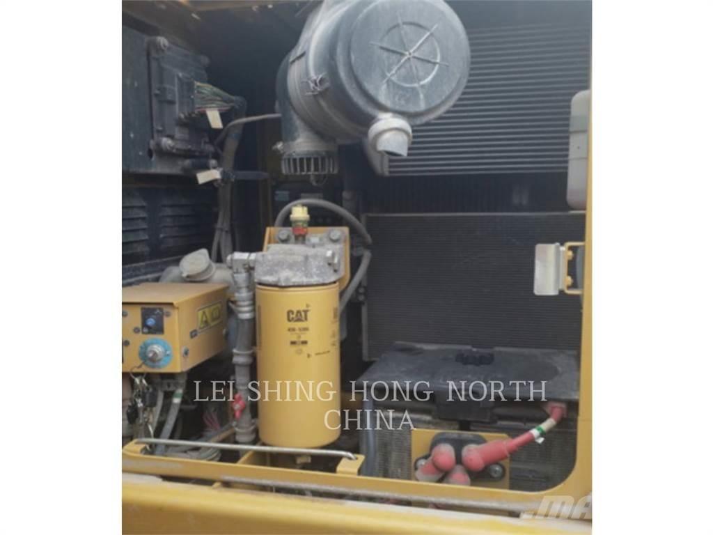 CAT 313D2GC Bagri goseničarji